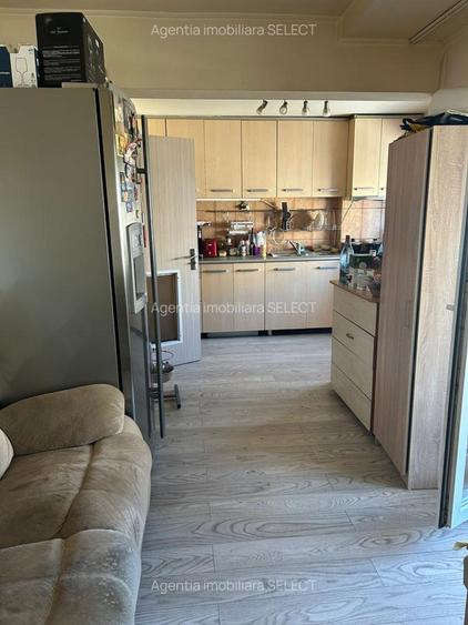 Mobilat, utilat ,Apartament cu 3 camere, Centru Nou