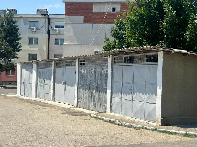 apartament 2 camere, gaze la usa, garaj, Eforie Sud, la 300 m de plaja,71900 eur - 16