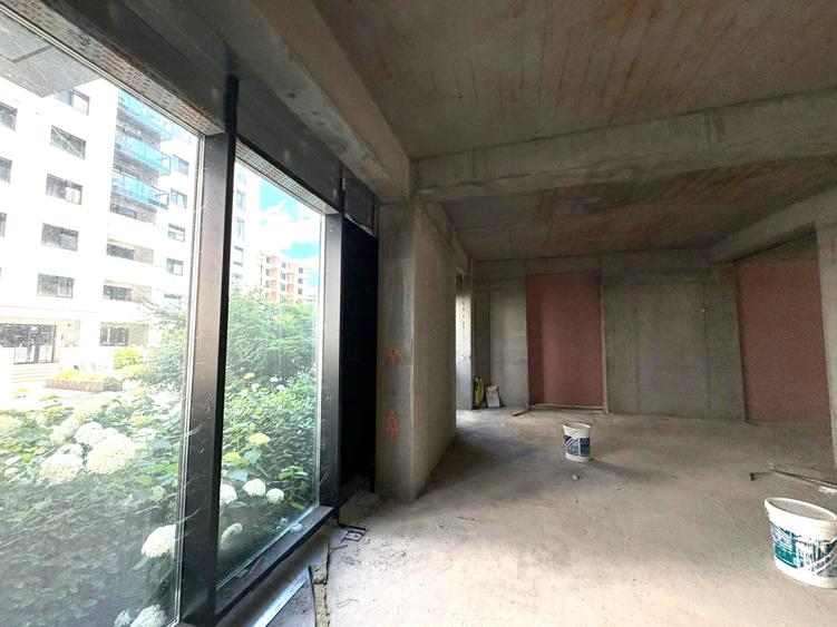Spatiu comercial pentru inchiriat/ Cortina North/ Pipera
