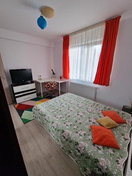 Casa individuala, P+1, 4 camere, 3 bai, 2 locuri parcare - Dudu, Chiajna