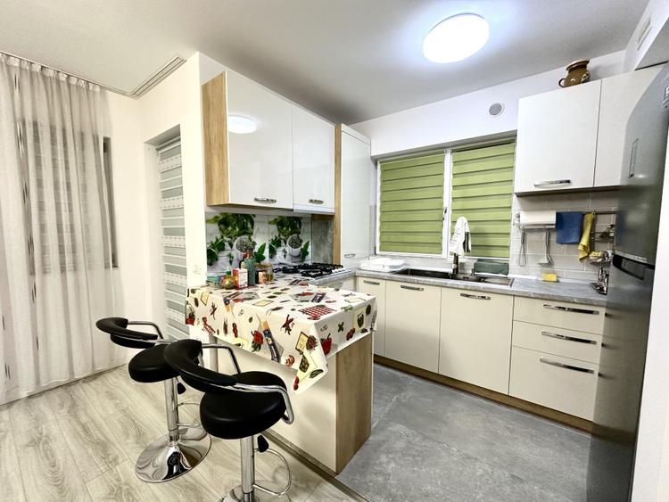 Apartament 2 camere, 46 mp, etajul 1, SAD - zona Aradului