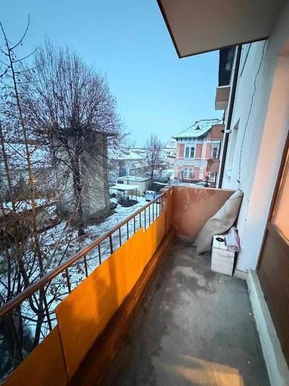 Apartament cu 2 camere, semicentral, etajul 1, Gh Doja