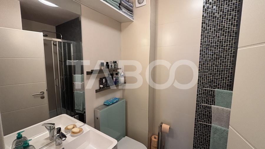 Penthouse 3 camere si doua locuri parcare de vanzare in City Residence