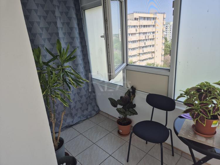 3 camere Colentina, an 1978, 77 mp, renovat, reabilitat