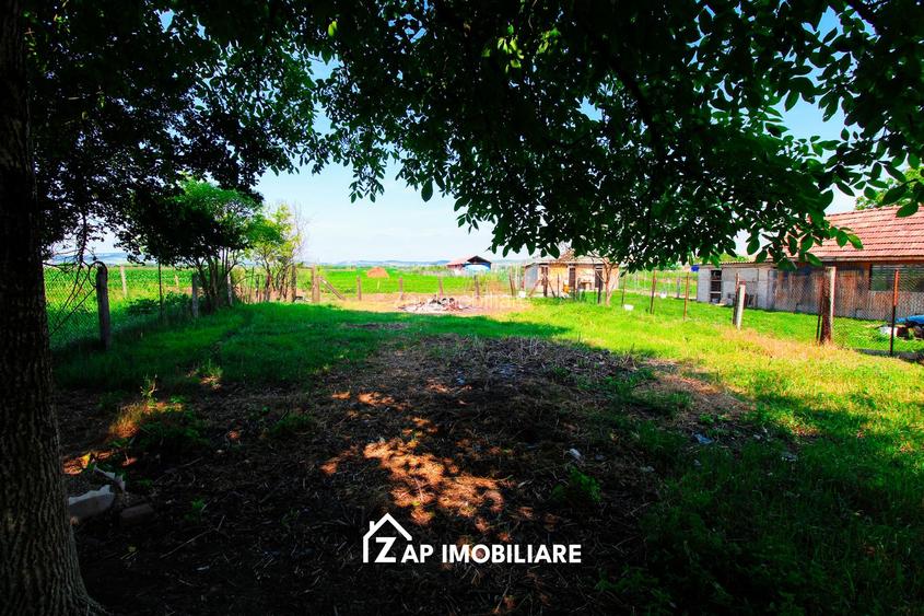 Mureșeni - Casa 80 mp - Teren 784 mp - singur in curte - 2