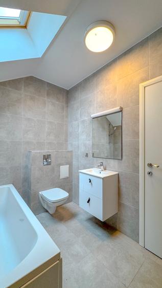 Penthouse, 83 mp utili, terasa 150 mp, Gemenii