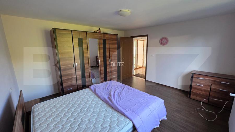 Casa de vanzare, cu 4 dormitoare si 10 arii teren, zona Unirea - 2