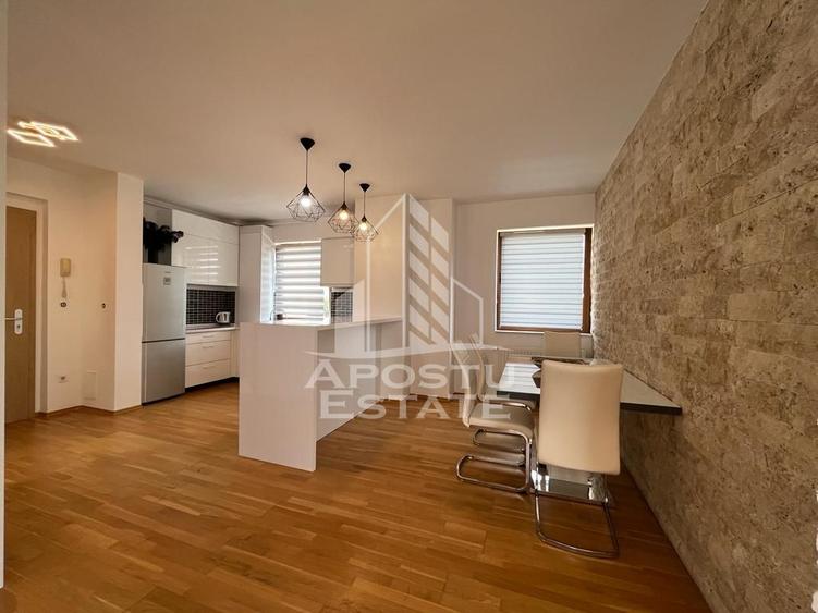 Apartament cu 2 camere de inchiriat, bloc nou, zona Torontalului