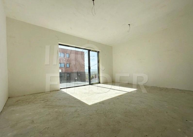 Casă tip duplex cu 4 camere în Iris, Cluj-Napoca, aproape de facilități