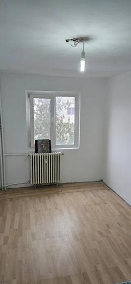 Apartament 2 camere de vanzare zona Groapa