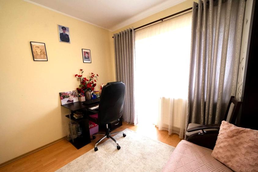 Apartament bl nou 100mp +3.21 teren -mobilat utilat 148.000eur neg