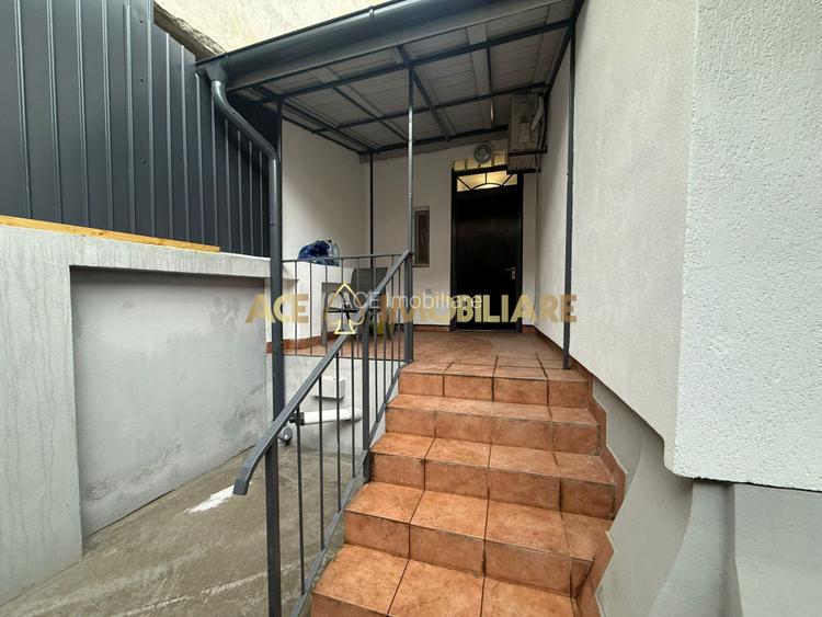 Casa de Vanzare | 5 Camere | Podul Grant | Spatiu Birouri | Parcare - 14