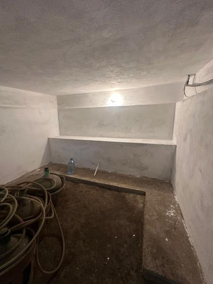 Casa 4 camere, 148 mp, teren 1.105 mp, parter, 2 intrari, zona Strejnicu