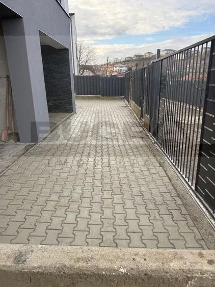 Casa cuplata, 115 mp, teren 495 mp, garaj, Dezmir