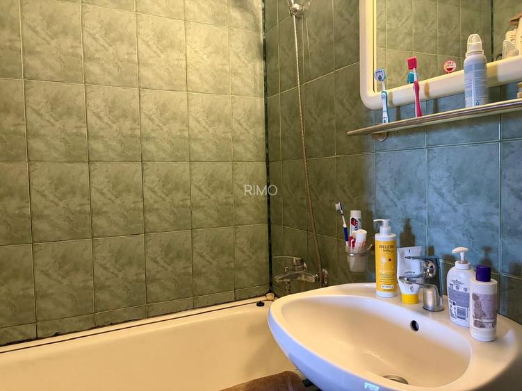 Apartament cu doua camere decomandat, Turda