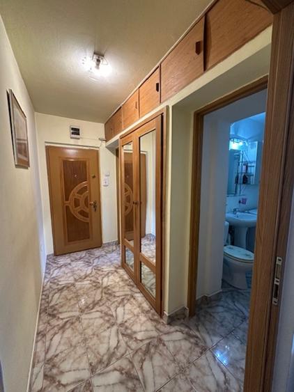 OITUZ CENTRU 2camere etaj4 cu acoperis, mobilat!