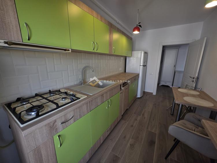 Apartament 3 camere decomandat, Cristian - Brasov