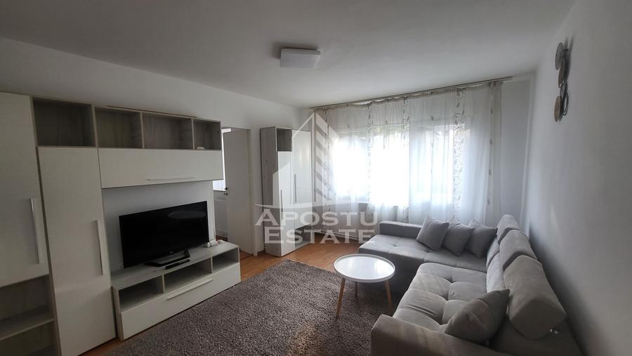 Apartament semidecomandat,3 camere,zona Dacia,mobilat,etaj 1