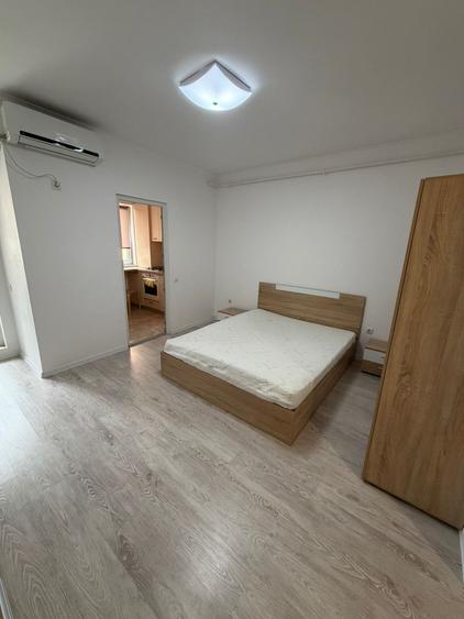 Vanzare Garsoniera Decomandata / Militari Residence / Strada Tineretului