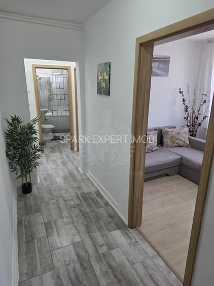 Apartament 2 camere, recent renovat, zona Ultracentrala, Ploiesti - 4