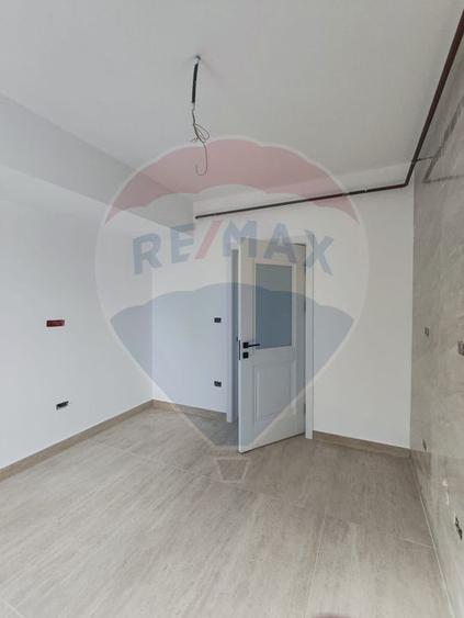 Apartamente Noi cu Lift în Burdujeni, 55-68 mp - Lângă Piață, Biserica