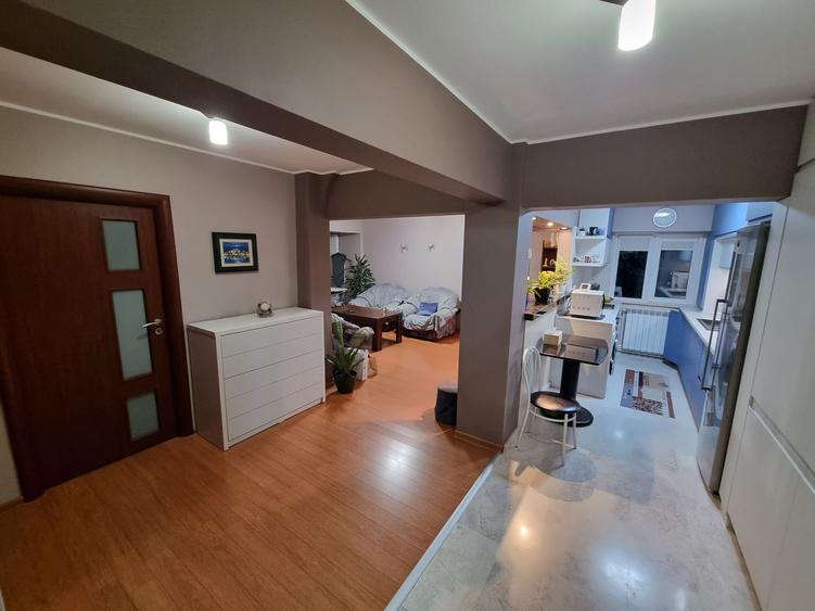 Aurel vlaicu-Apartament 4 camere finisat modern cu gaze