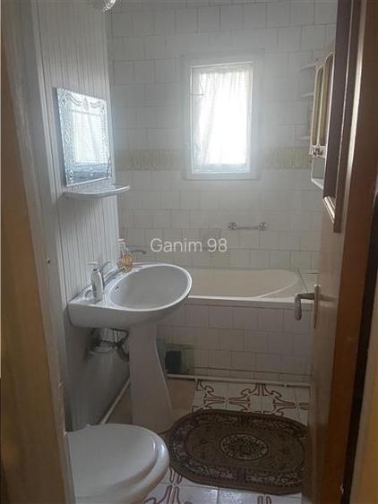 Apartament 3 camere , zona Gara ,  58 mp ,et 3 din 4 , mobilat , centrala termic - 8