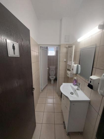 Delfinariu-bd. Mamaia, spatiu birouri, 120 mp., openspace