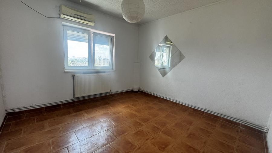 Vânzare apartament de 3 camere Brancoveanu