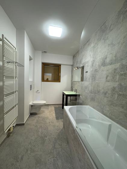 Elegant 4-bedroom duplex//200 sqm//terrace//Primaverii