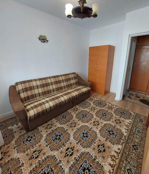 3 camere 80 mp 2 bai langa Parc Morarilor