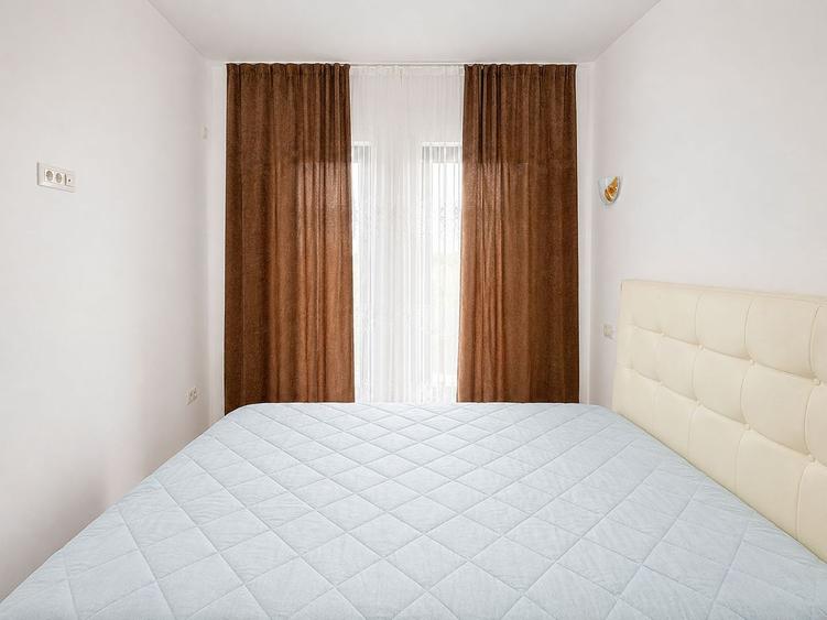 3 camere, curte proprie și Comision 0% – Casă înșiruită în Giroc