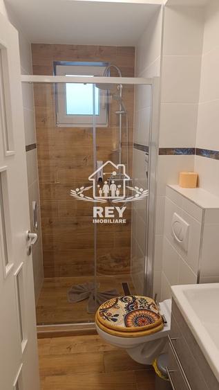 De închiriat | Penthouse Modern cu Terasă Panoramică – Sibiu -Zona ind.Vest