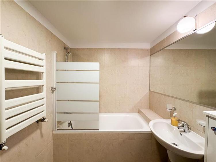 Apartament de inchiriat 3 camere Soseaua Nordului