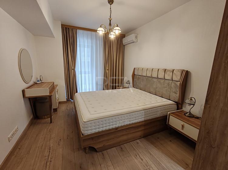 2 camere, et 2/11, 66 mp, parcare-Moghioros Park