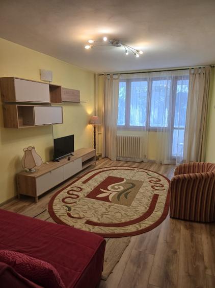INCHIRIEZ APARTAMENT 2 CAMERE, DRUMUL TABEREI 89