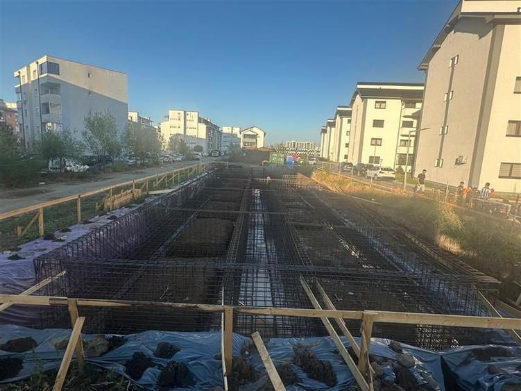 Ap modern, 42 mp utili, 2 balcoane, gradina - Zona Ciresica