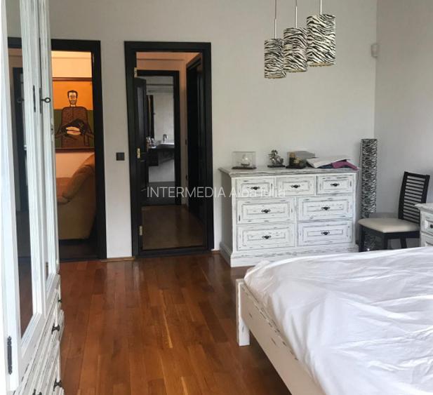 Casa D+P+E de inchiriat in Alba Iulia zona CETATE 350 mp si Teren 600 mp - 5