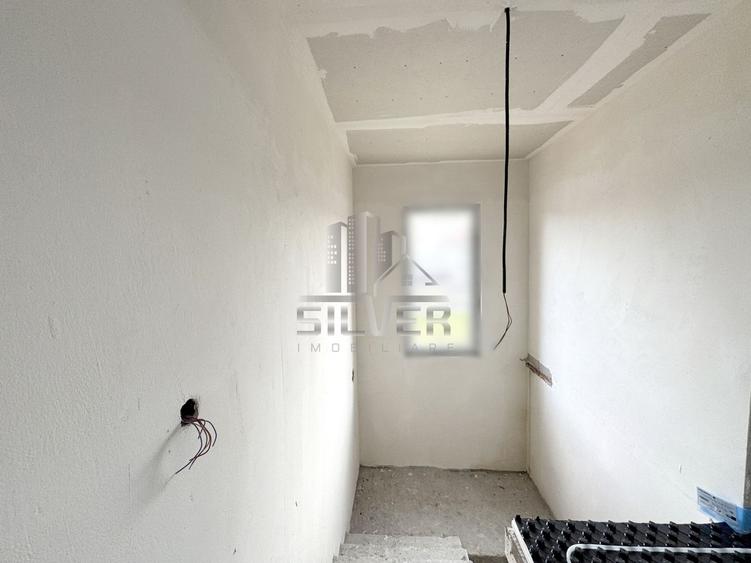 Casa alipita prin garaj/Teren 417 mp/CF.