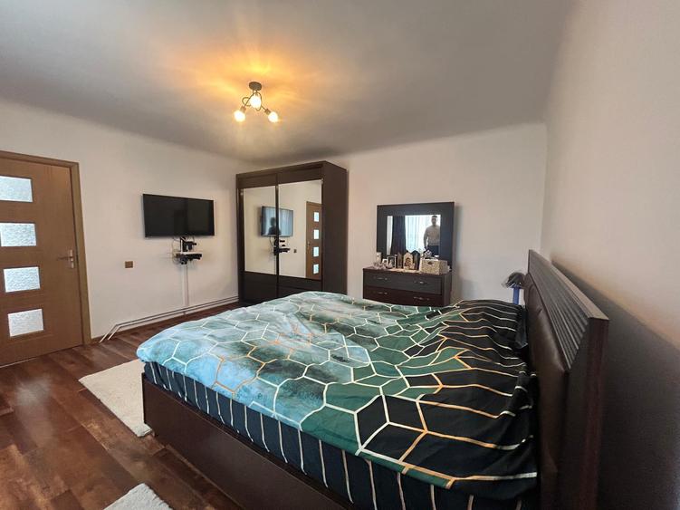 Casa ultrafinisata de vanzare in Rascruci cu teren de 2936 mp