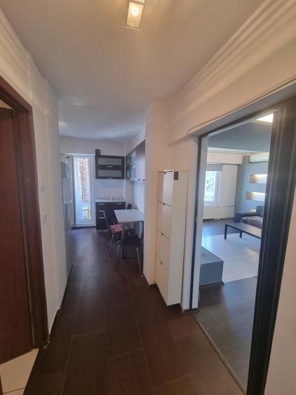 Inchiriez garsoniera spatioasa, mobilata si utilata zona 13 septembrie
