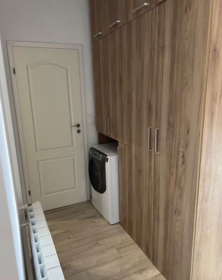 Apartament 4 camere si curte privata