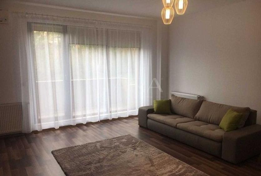 Apartament 1 camera in zona Dambul Rotund