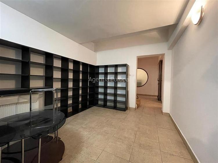 Vila  D+P+M de vanzare in zona Ultracentrala Tulcea - 39