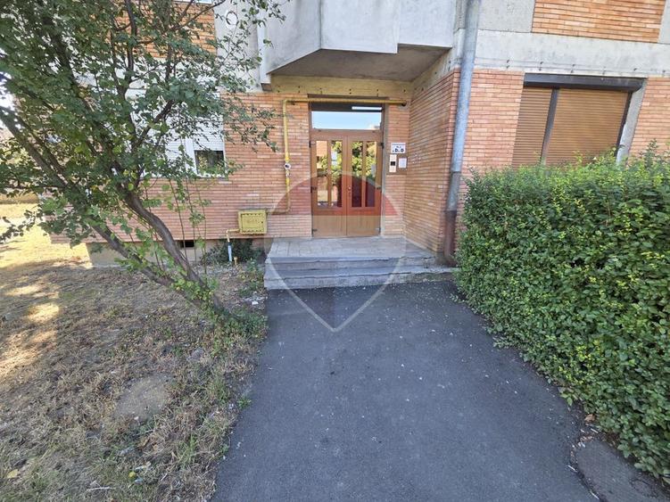 Apartament cu 3 camere in Salonta