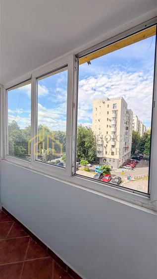 3 CAMERE LANGA PARCUL CIRCULUI - DECOMANDAT - 2 BALCOANE - BLOC 1978