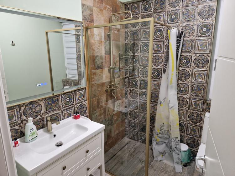 Apartament 3 camere, 110 mp, zona Cornitoiu