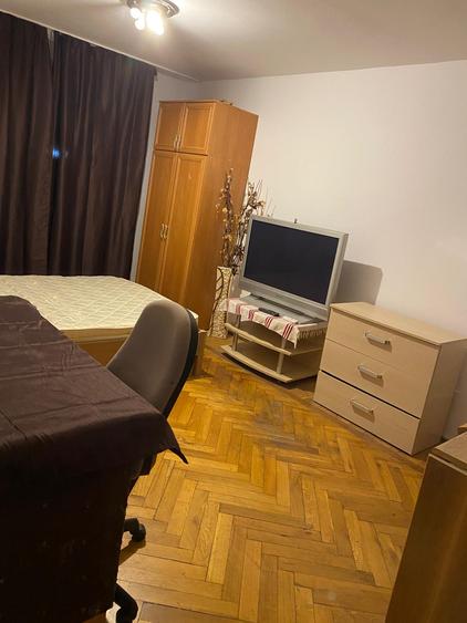 Teiul Doamnei, garsoniera 34 mp