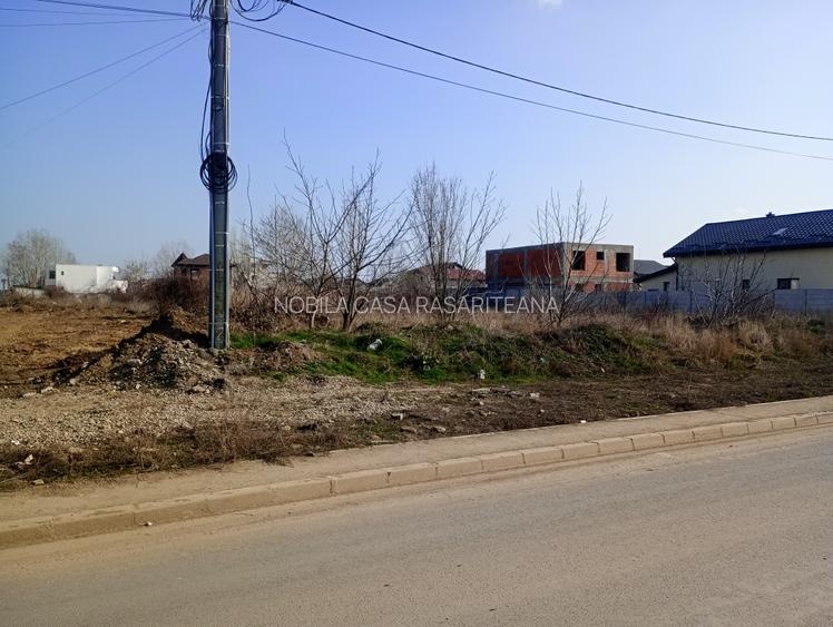 TEREN DE VANZARE 650mp  str. RASCOALEI - stradal, dubla deschidere - 2