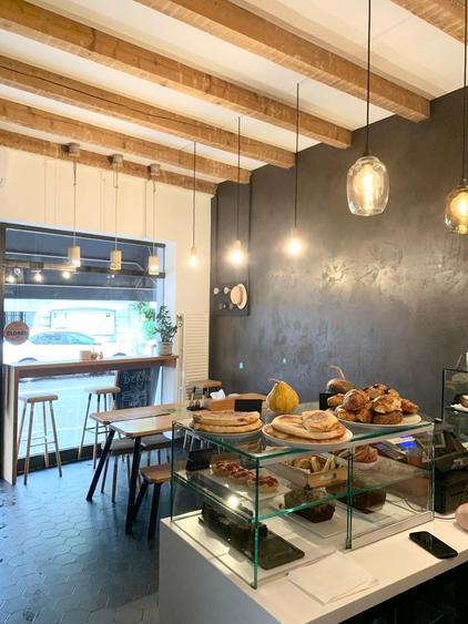 Spatiu HORECA 52 mp + terasa 23 mp – Piata Romana